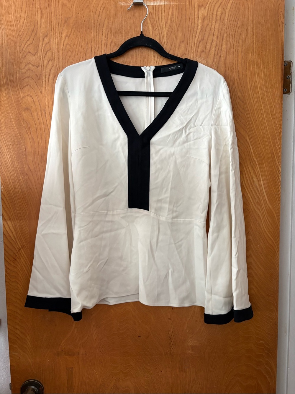 Etro Cream Long Sleeve V‑Neck bell sleeve Top with Black Trim EU44 US10/12